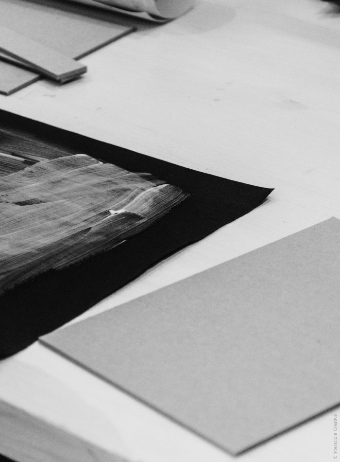Il Tavolo creativo Legatoria artigianale, tenuto da Angelo Gradilone, a Cose Belle Festival