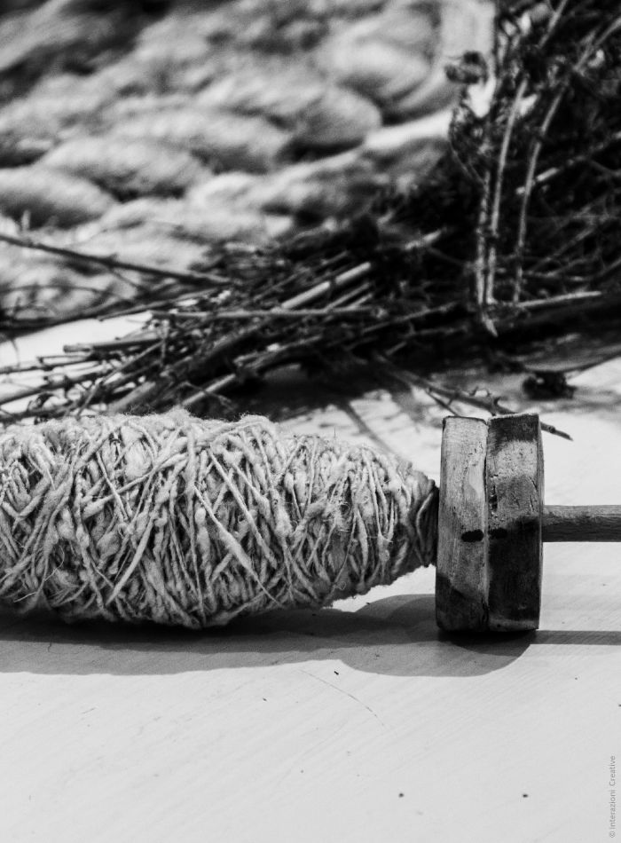 Matasse del Tavolo creativo Lavorazione della seta, tenuto da Miriam Pugliese, a Cose Belle Festival
